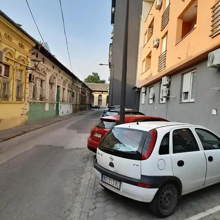 Apartament Nikola Ns *